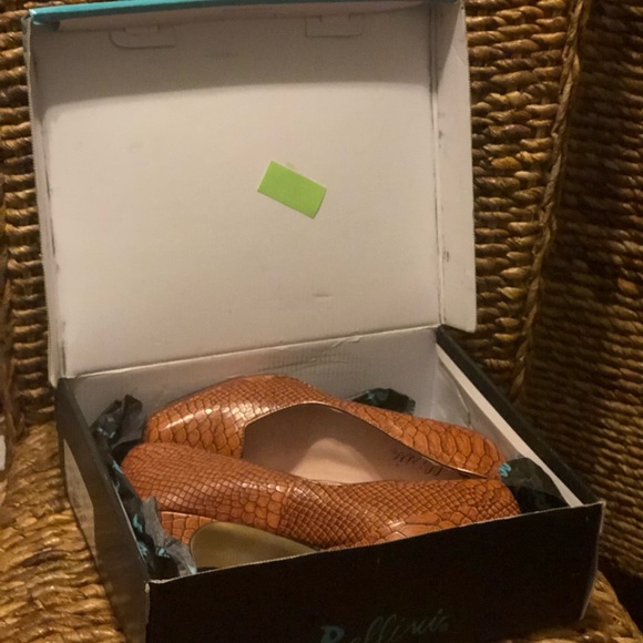 Bellini Faux Snake Skin Platform Pumps. Size 10 and 11. Never Worn. - Picture 5 of 5